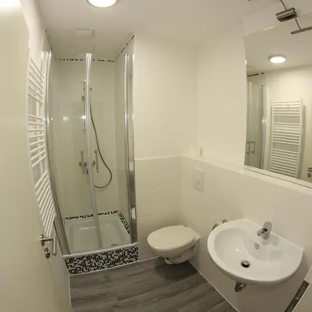 Hotel Botschaft 3*