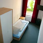 Botschaft 3* ベルリン