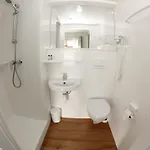 Botschaft 3* ベルリン