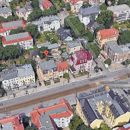 Botschaft Hotel 3*